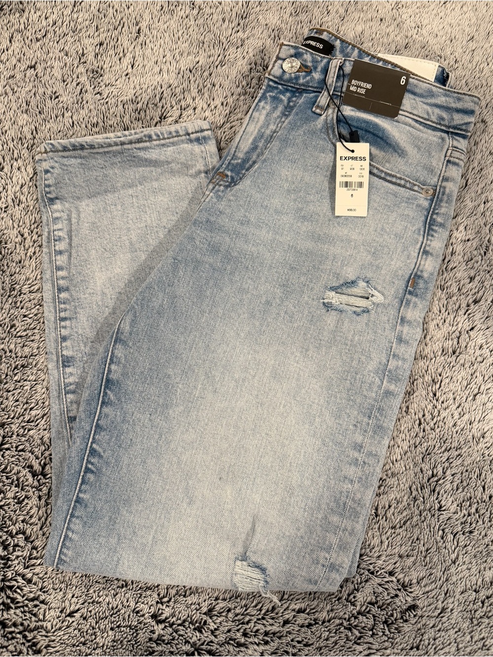 NWT Express Boyfriend Mid Rise Jeans in Light Blue